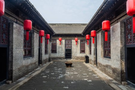 Téléchargez les photos : Maisons anciennes à Qiao Cour familiale, Chine - en image libre de droit