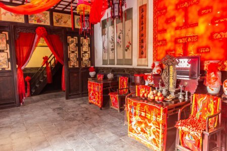 Téléchargez les photos : QIXIAN, CHINE - 22 OCTOBRE 2019 : Intérieur d'un palais dans la cour familiale de Qiao, Chine - en image libre de droit
