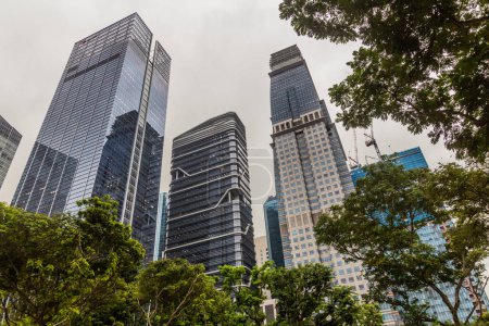 Téléchargez les photos : Bâtiments de grande hauteur à Singapour - en image libre de droit