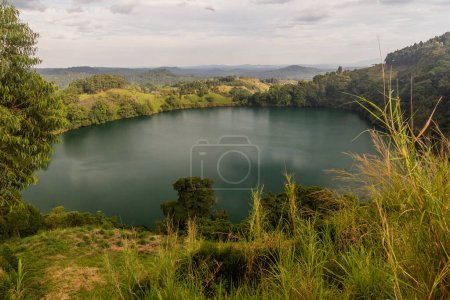 Téléchargez les photos : Lac Nyamirima près de Fort Portal, Ouganda - en image libre de droit