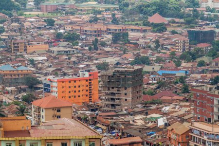 Téléchargez les photos : Vue aérienne de Kampala, Ouganda - en image libre de droit