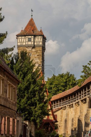 Foto de Torre Roderturm en Rothenburg ob der Tauber, Baviera, Alemania - Imagen libre de derechos