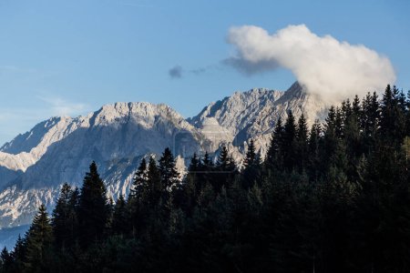 Téléchargez les photos : Montagne Sonnenspitze au Tyrol, Autriche - en image libre de droit