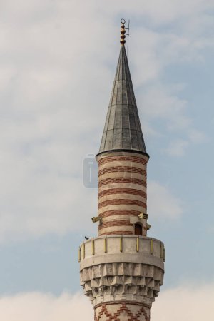 Téléchargez les photos : Minaret de la mosquée Dzhumaya à Plovdiv, Bulgarie - en image libre de droit