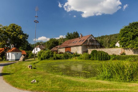 Téléchargez les photos : Vue du village de Bohouskovice, République tchèque - en image libre de droit