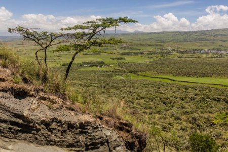 Téléchargez les photos : Vue depuis le volcan Longonot, Kenya - en image libre de droit