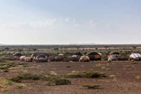 Foto de Pueblo cerca de Kargi en el norte de Kenia - Imagen libre de derechos