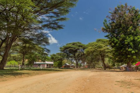 Téléchargez les photos : Vue du village de South Horr, Kenya - en image libre de droit