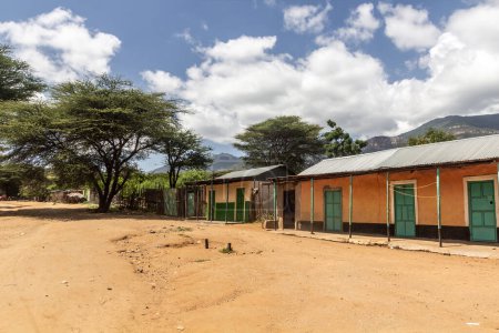 Téléchargez les photos : Vue du village de South Horr, Kenya - en image libre de droit