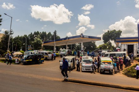 Téléchargez les photos : KERICHO, KENYA - 22 FÉVRIER 2020 : Station-service Hass à Kericho, Kenya - en image libre de droit