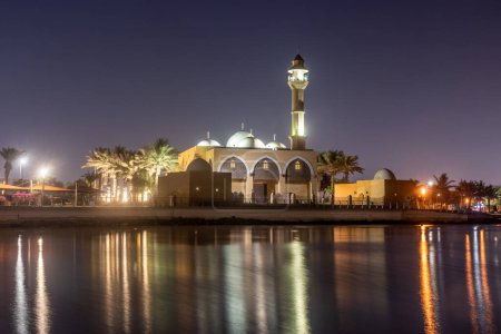 Photo for Abdul Qadir Faqih Mosque at corniche promenade in Jeddah, Saudi Arabia - Royalty Free Image