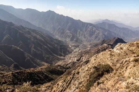 Foto de Vista de Wadi Hali en las montañas de Al Souda cerca de Abha, Arabia Saudita - Imagen libre de derechos