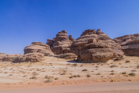 Téléchargez les photos : Formations rocheuses au site Hegra (Maca'in Salih) près d'Al Ula, en Arabie Saoudite - en image libre de droit