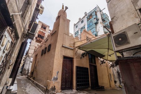Téléchargez les photos : Petite mosquée à Al Balad, centre historique de Jeddah, Arabie Saoudite - en image libre de droit