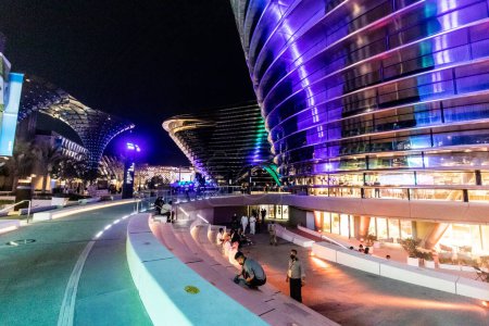 Téléchargez les photos : DUBAI, EAU - 28 OCTOBRE 2021 : Alif Le Pavillon de la Mobilité à l'Expo 2020 à Dubaï, Émirats Arabes Unis - en image libre de droit
