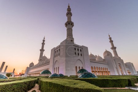 Foto de Mezquita Sheikh Zayed en Abu Dhabi, Emiratos Árabes Unidos. - Imagen libre de derechos