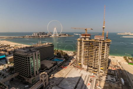 Téléchargez les photos : DUBAI, Émirats arabes unis - 28 OCTOBRE 2021 : Roue d'observation d'Ain Dubai à Dubaï, Émirats arabes unis. - en image libre de droit