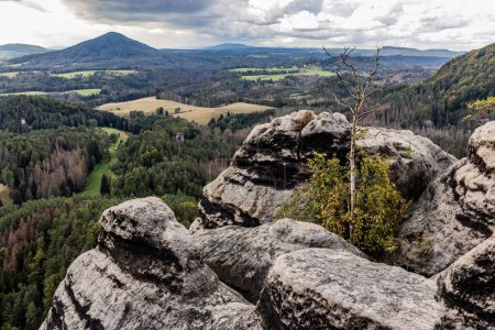 Téléchargez les photos : Paysage du Parc national de la Suisse tchèque, République tchèque - en image libre de droit