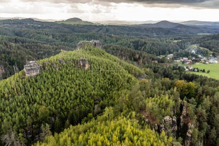 Foto de Havrani skala rock en el Parque Nacional de la Suiza Checa, República Checa - Imagen libre de derechos