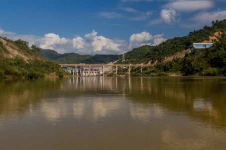 Foto de Vista de la presa de Nam Ou 3, Laos - Imagen libre de derechos