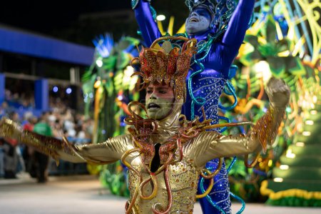 Téléchargez les photos : Rio, Brésil - 22 avril 2022 : Samba School Portela in the Rio Carnival, held at the Marques de Sapucai Sambadrome - en image libre de droit