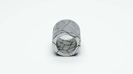 Foto de Tubo de plata fragmentos de metal suave redondeado reflexión círculo 3d ilustración renderizado digital - Imagen libre de derechos