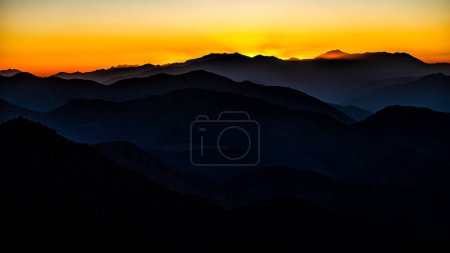 Téléchargez les photos : Paysage des montagnes du Haut Atlas, Maroc. Mt. Erdouz, Jbel Erdouz. - en image libre de droit