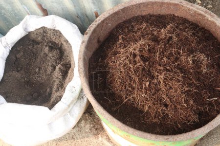 Coco Peat fertilizer on shop for sell