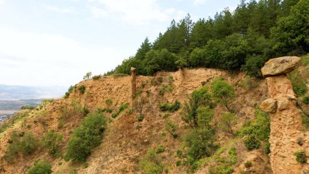 Luftaufnahme der Stob-Pyramiden, Rila-Gebirge, Kyustendil-Region, Bulgarien