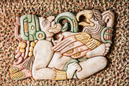 Foto de Réplica del arte maya en la península de Yucatán de México, América del Norte - Imagen libre de derechos