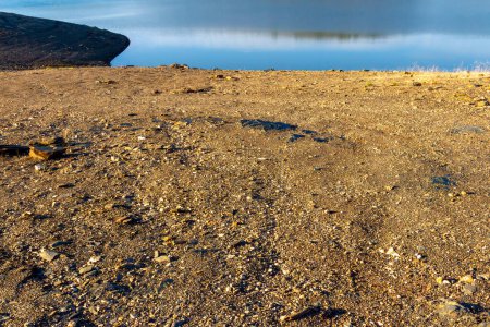 Foto de Un pantano vacío debido a la sequía causada por el cambio climático - Imagen libre de derechos