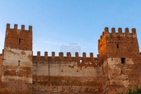 Photo for Burgalimar Castle, caliphal fortress, built in the 10th century on a small hill overlooking the town of Baos de la Encina, located in the north of the province of Jan (Andalusia, Spain) - Royalty Free Image