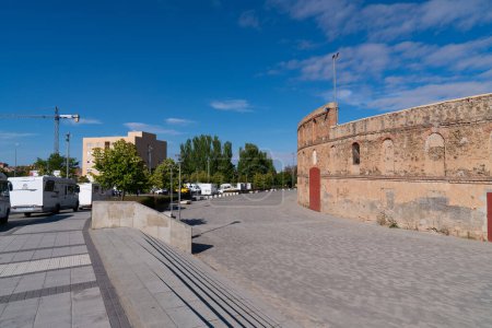 Photo for Motorhomes and campervans parked next to the bull ring Segovia, Castile and Leon, Spain on Wednesday 30th August 2023 - Royalty Free Image