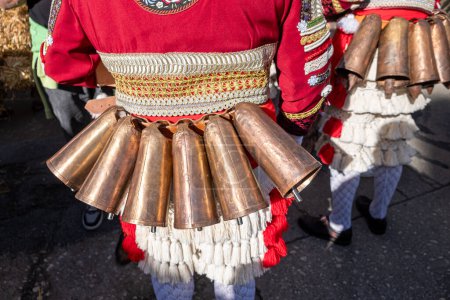 Téléchargez les photos : Détail du costume d'un Peliqueiro, masque traditionnel du carnaval de Laza. Ourense. Galice, Espagne - en image libre de droit