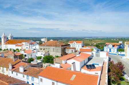 Blick auf das mittelalterliche Dorf Avis, Alentejo. Portugal.