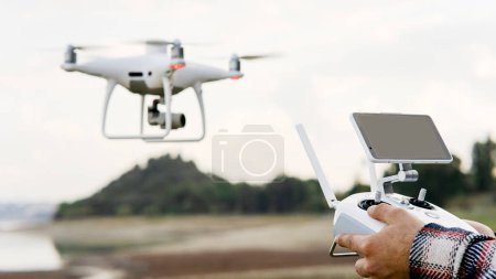 drone quadcopter con cámara digital