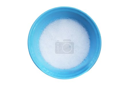 Téléchargez les photos : Détergent dissous à l'eau avec bulle de mousse blanche dans le bassin bleu - en image libre de droit