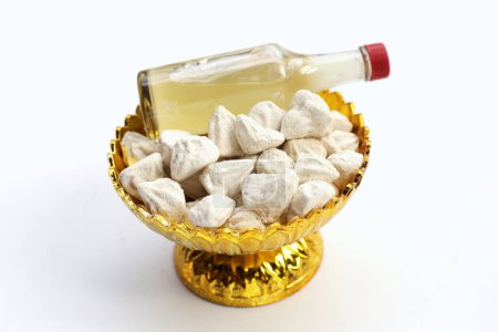 Füllstoff aus weißer Tonerde, weich zubereitete Kreide mit traditionellem thailändischen Parfüm. Thailändische Tradition, Songkran Festival