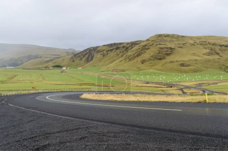 Téléchargez les photos : Le célèbre périphérique de l'Islande - en image libre de droit