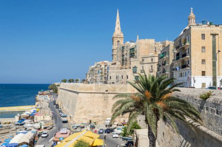 Téléchargez les photos : Paysage urbain de La Valette, Malte - en image libre de droit