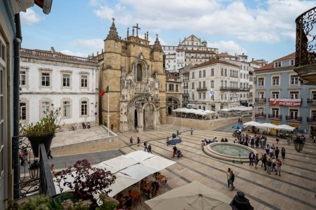 Foto de El Monasterio de la Santa Cruz o Iglesia de la Santa Cruz, en Coimbra, Portugal, el 13 de octubre de 2023 - Imagen libre de derechos