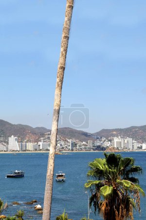 Acapulco de Jurez in the Mexican state Guerrero is one of the main tourist destinations in Mexico, famous for its beaches and nightlife