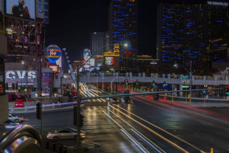 Téléchargez les photos : Beautiful tracers of Strip road. Night Las Vegas cityscapeview. Nevada, Las Vegas. USA. 09.16.2022. - en image libre de droit
