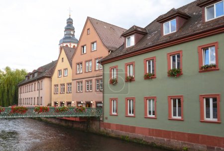 Foto de El centro de Ettlingen, un pequeño pueblo en Alemania, selectieve focus - Imagen libre de derechos