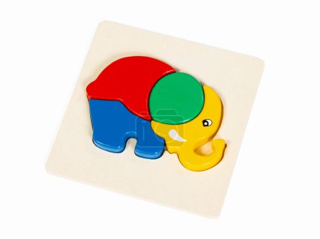 Elefant Puzzleteile für ein Kleinkind, isoliert