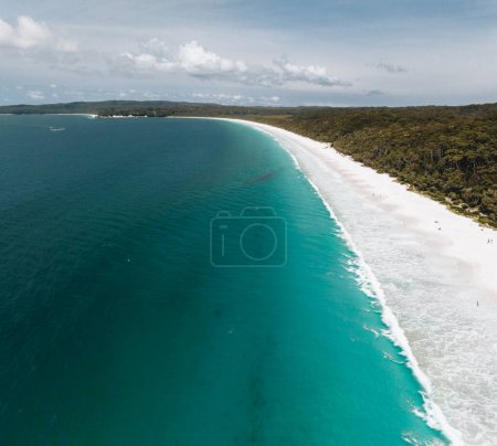 Foto de Bahía de Jervis Panorama Aerial Drone Foto de la playa de arena blanca Hyams en Nueva Gales del Sur, Australia. - Imagen libre de derechos