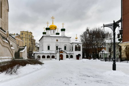 Téléchargez les photos : Cathédrale des cierges de la Théotokos de Vladimir dans le monastère de Sretensky - en image libre de droit