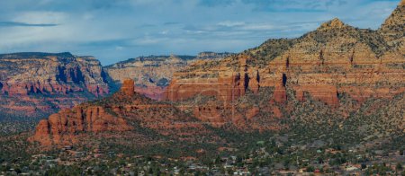 Scenic nature of Sedona, Arizona and the natural rock formations from Airport Mesa.