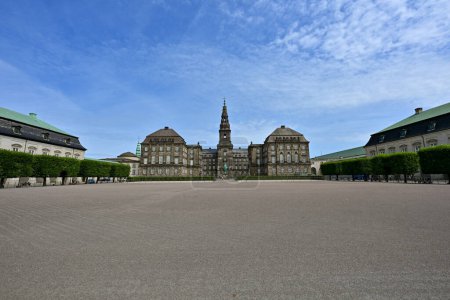 Téléchargez les photos : Christiansborg Slot Palace à Copenhague, Danemark
. - en image libre de droit