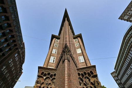 Edificio de ladrillo Chilehaus en Hamburgo, Alemania.